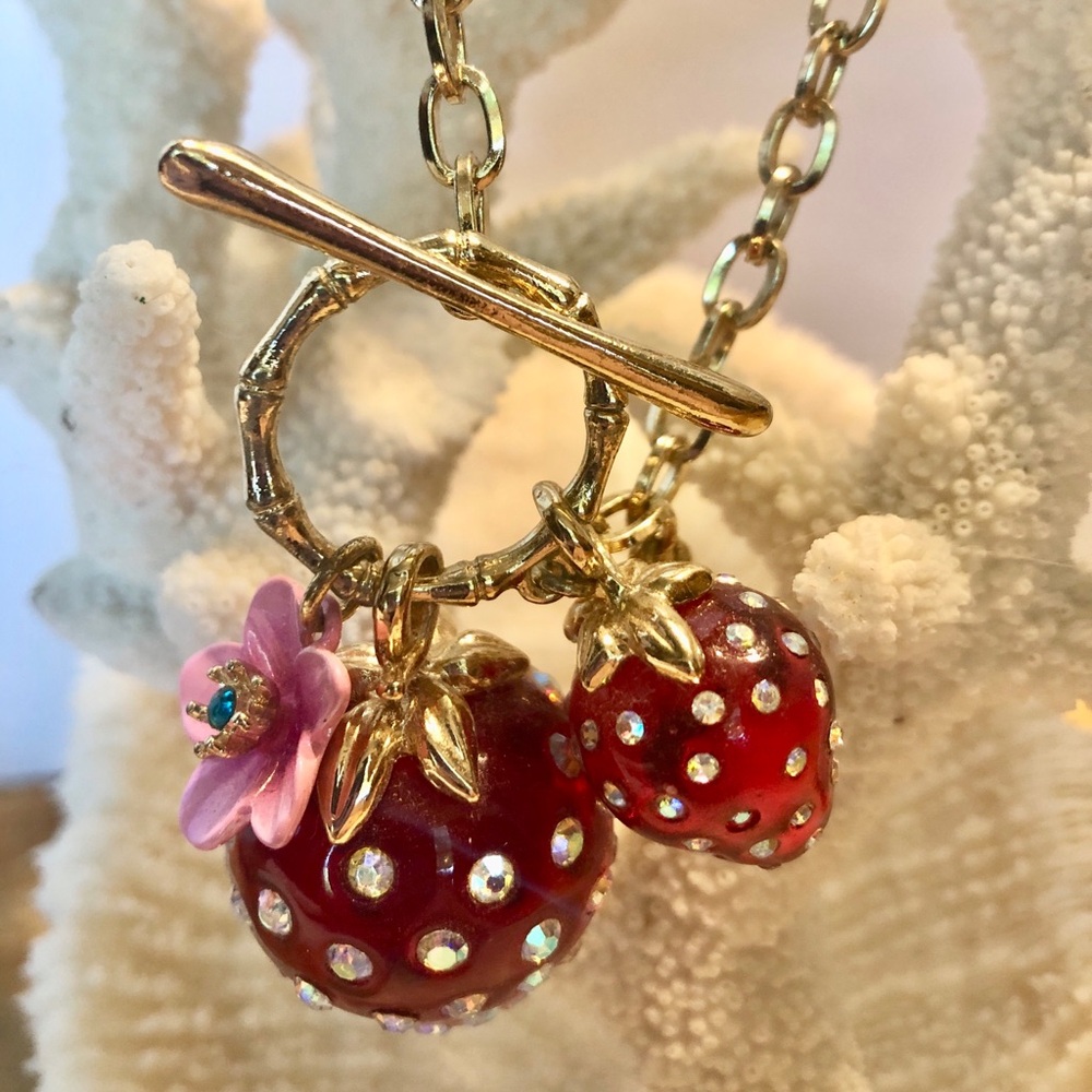 Betsy Johnson Gold Strawberry Charm Necklace w Red Acrylic Crystal Strawberries - Picture 2 of 5